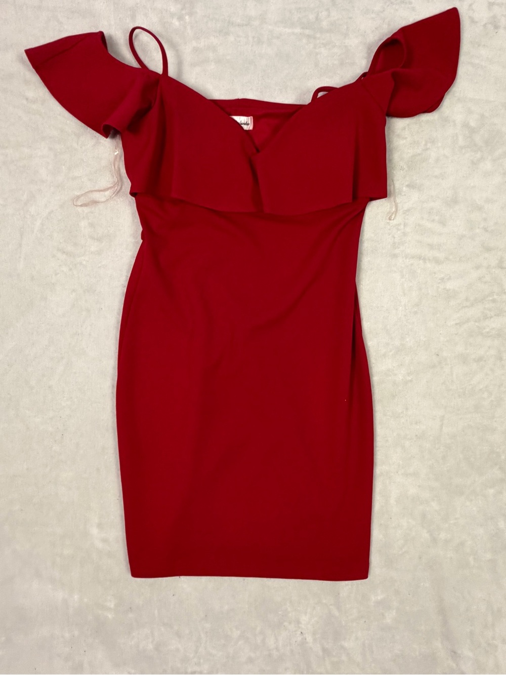 Emerald‎ Sundae Red Off-Shoulder Mini Dress